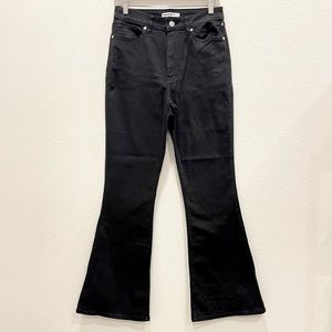 NWOT! ELIZABETH AND JAMES Black High Rise Flare Jeans!